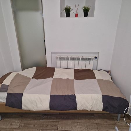 City Center Apartments Varsovie Extérieur photo